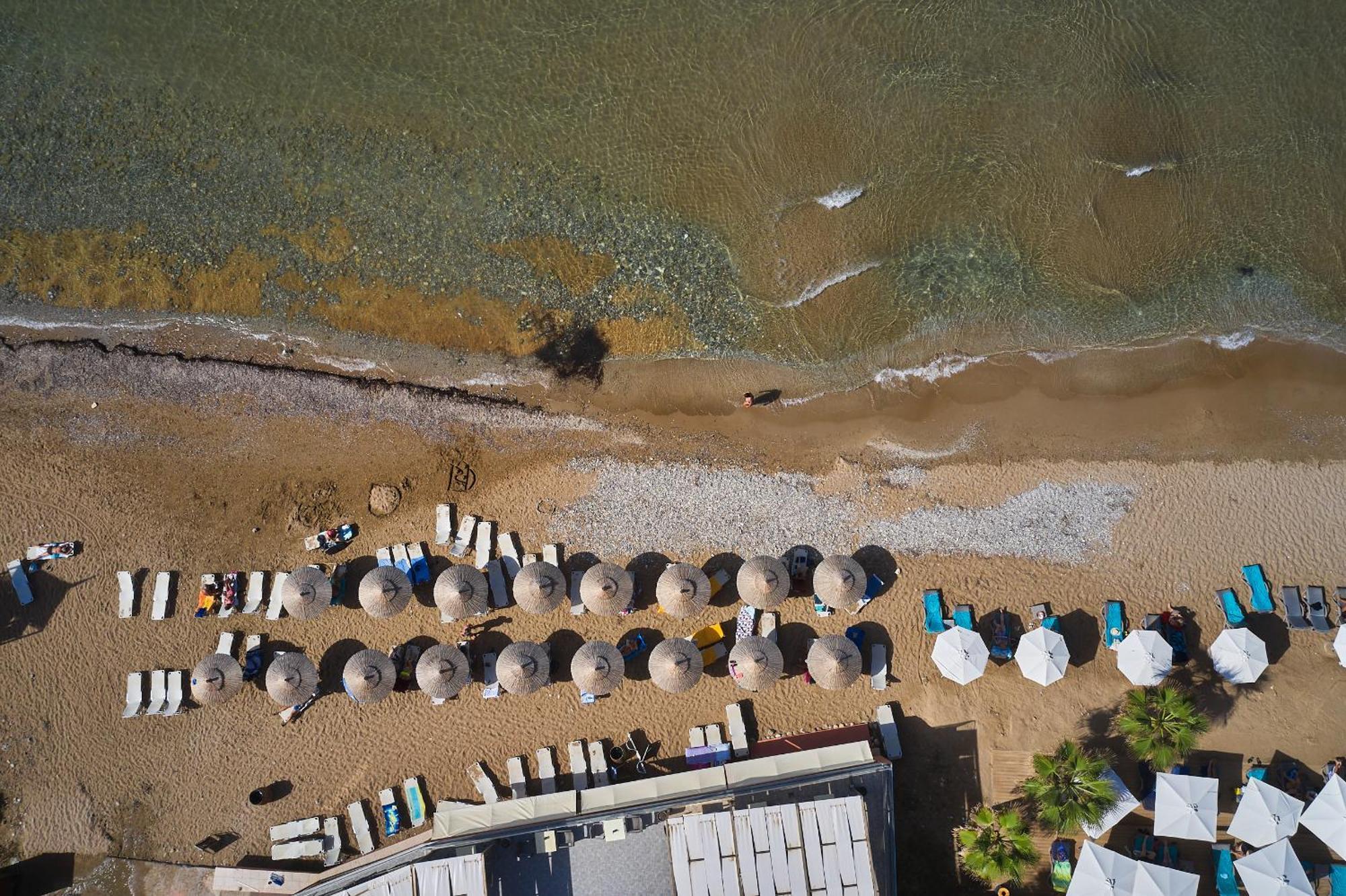 Luxury Suites In Stavromenos Buitenkant foto